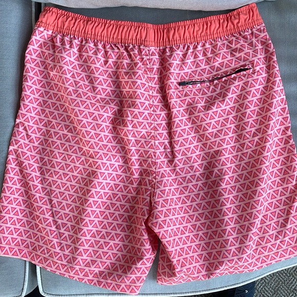 Quiet Storm since 1983 Men’s geometric print Coral Bathing suit trunks XXL XL - Picture 3 of 11